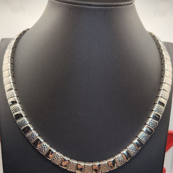 Napier silver tone 18-in jointed choker - Picture 1 of 2